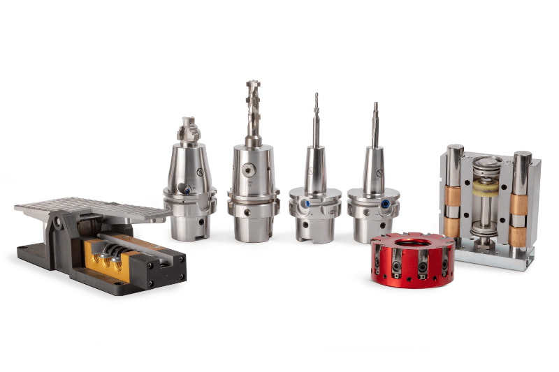 The picture shows a part of the product portfolio for aluminum machining. This is also used for machining pneumatic valve housings and a pneumatic cylinder.