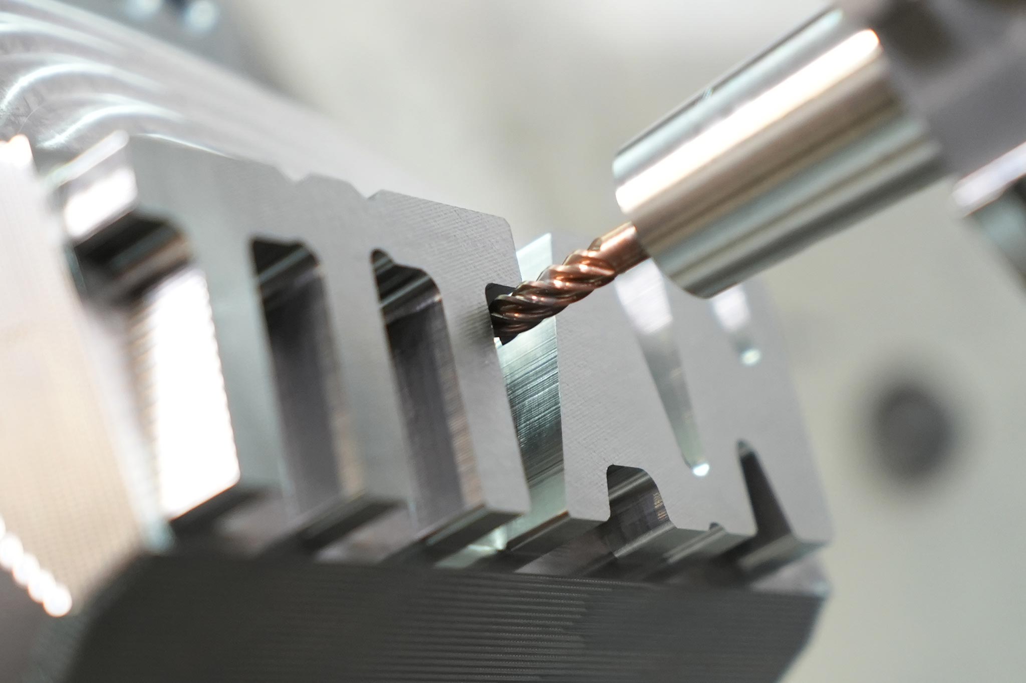 Five-edge trochoidal milling cutter for milling titanium | WEISSKOPF Site